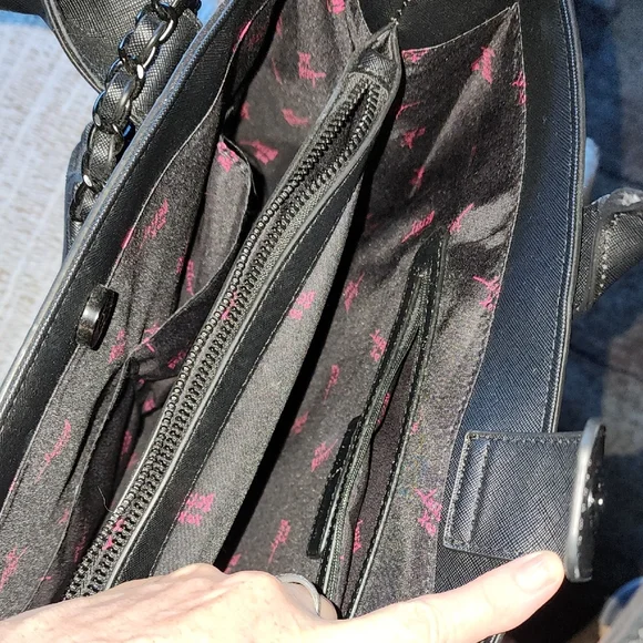 Betsey Johnson Black Bow-Embossed Tote - Picture 10 of 16